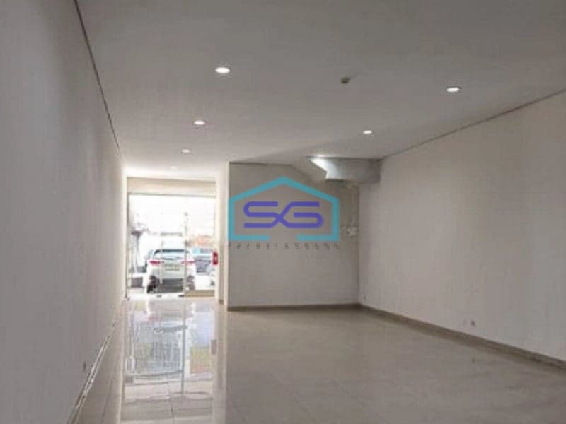 Disewakan Ruko Ada Lift di Pademangan Jakarta Utara LB 345m2