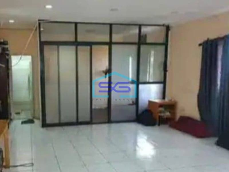 Disewakan Gudang Siap Pakai di Kavling Dpr Cipondoh Luas Tanah 800 m²