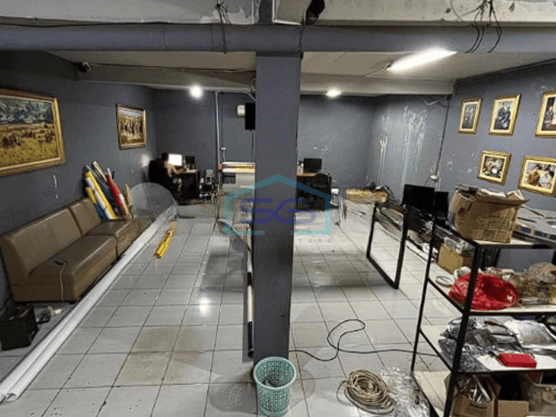 Disewakan Gudang dan Mess di Karang Tengah Tangerang LT 430m2