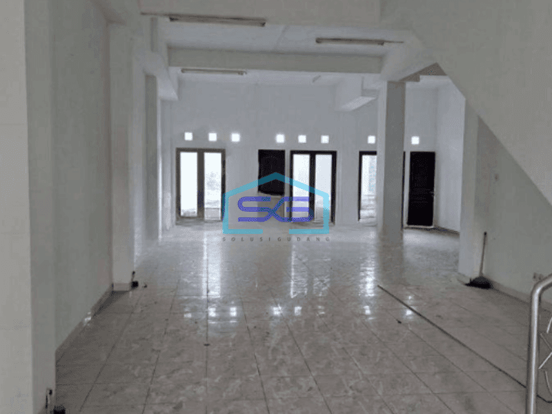 Disewakan Ruko 3lantai +Rooftoop Tegalrejo Yogyakarta