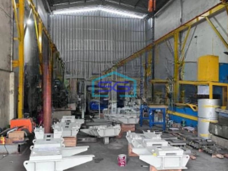 Dijual Gudang Luas Tanah  297 m² Lokasi Karawang Barat