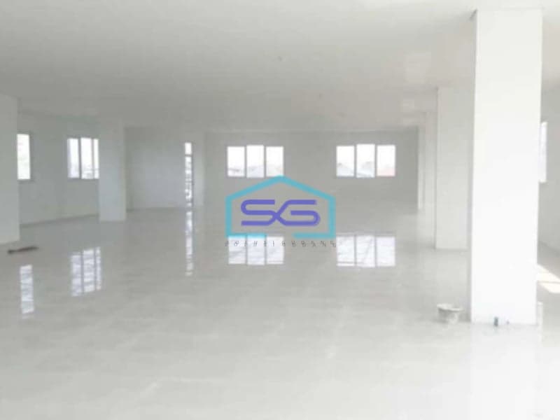 Dijual Ruang Usaha Lokasi di Matraman Jakarta Timur Luas Tanah 759m2