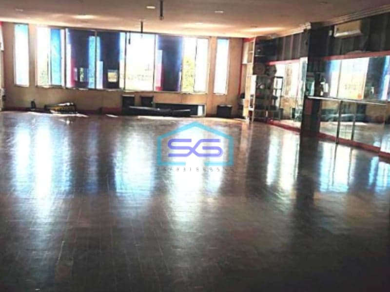 Dijual Ruko Luas Bangunan  900 m²  Lokasi Bebas Banjir di Jakarta Barat