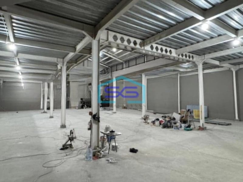 Disewakan Gudang Luas Bangunan 1200 m² Lokasi di Kapuk Kamal Jakarta Barat