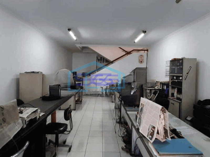 Disewa Ruko Strategis Area Lengkong