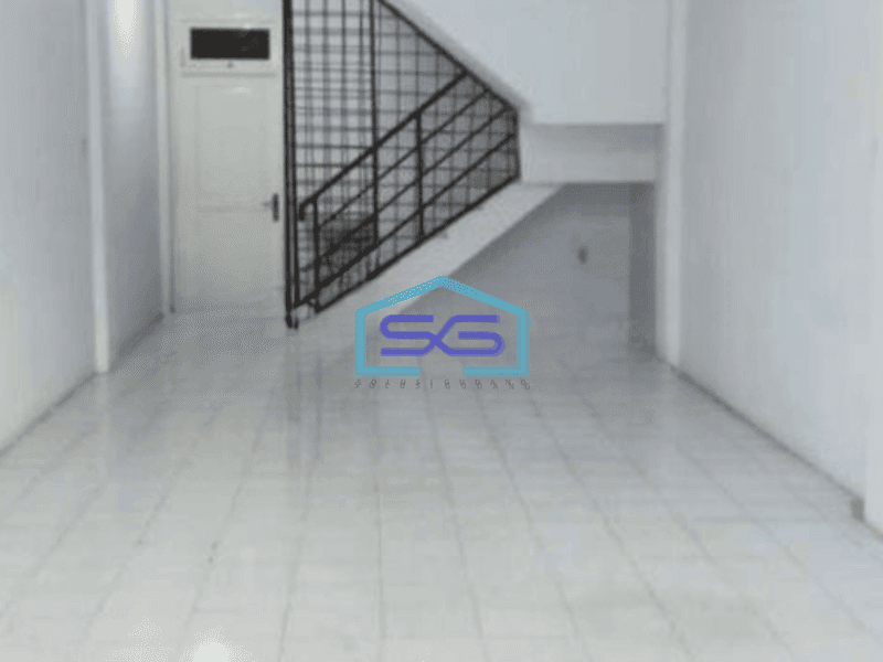 Disewakan Ruko Luas Bangunan  170 m² 2 Lantai di Duri Kosambi Jakarta Barat