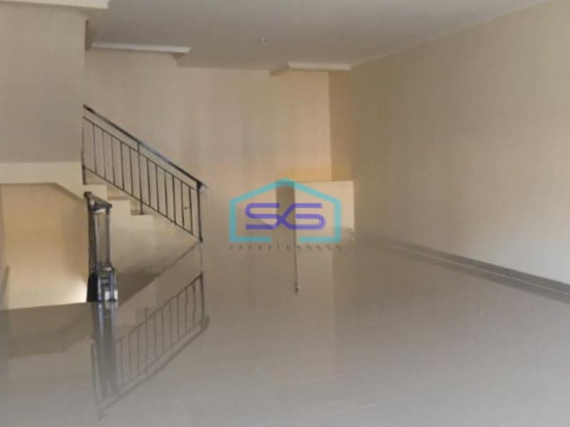 Disewakan Ruko 3 Lantai Luas Bangunan  255 m² di Pondok Kelapa Jakarta Timur