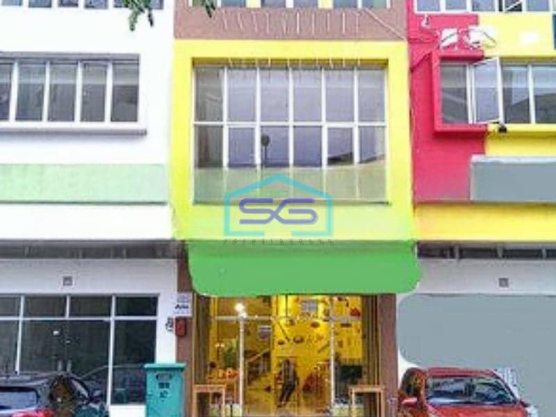 Dijual Cepat Ruko 3 Lantai Strategis di Daerah Tangerang LB 270m2