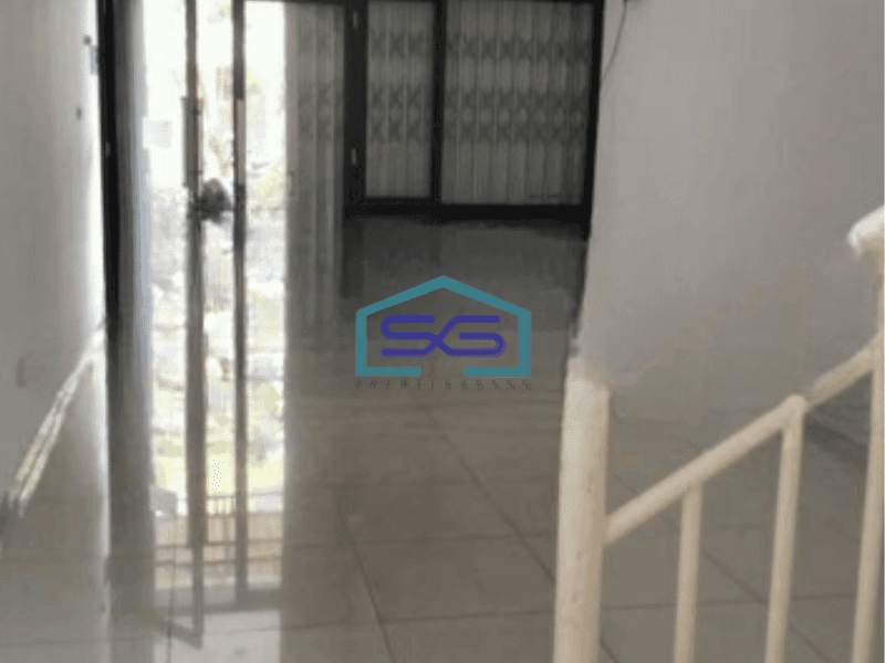 Disewakan Ruko Baru Minimalis Luas Bangunan  100 m² di Puri Indah Jakarta Barat