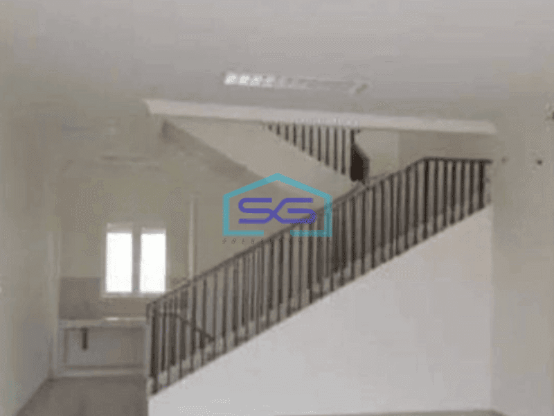 Disewakan Ruko Luas Bangunan 163 m² Lokasi Strategis di Gading Serpong Tangerang