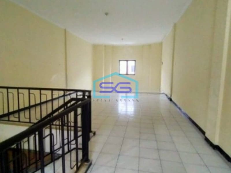 Disewakan Ruko Sentra Tropodo Sidoarjo Jawa Timur dekat Tol Juanda  LB 150m2