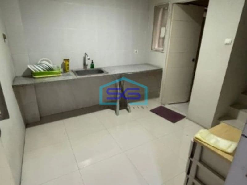 Dijual Ruko Luas Bangunan  320 m² Lokasi Bebas Banjir di Ngagel Surabaya