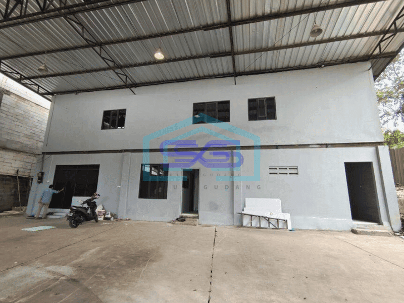 Disewakan Gudang Strategis Hanya 5 Menit dari Pintu Tol di Cikarang Selatan