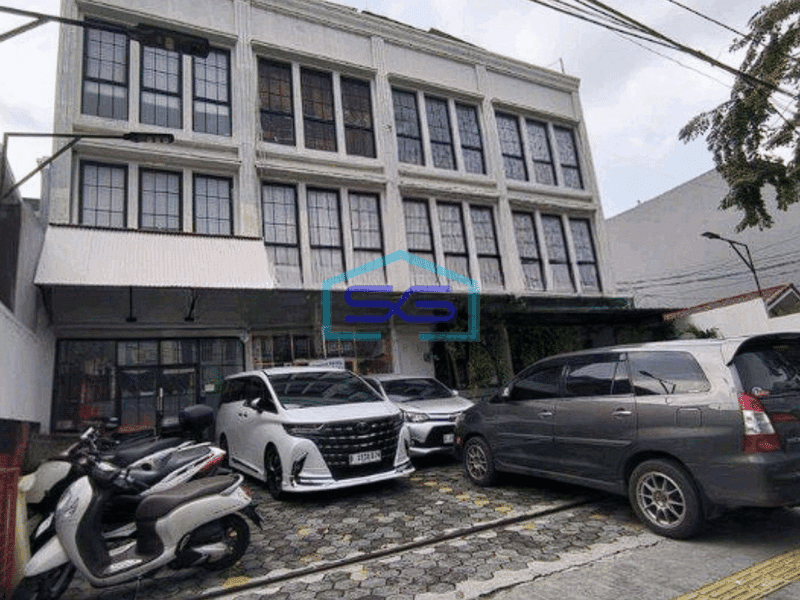 Disewakan Ruko 3 Lantai Strategis Di Jalan Tebet Raya Jakarta Selatan LB 216m2
