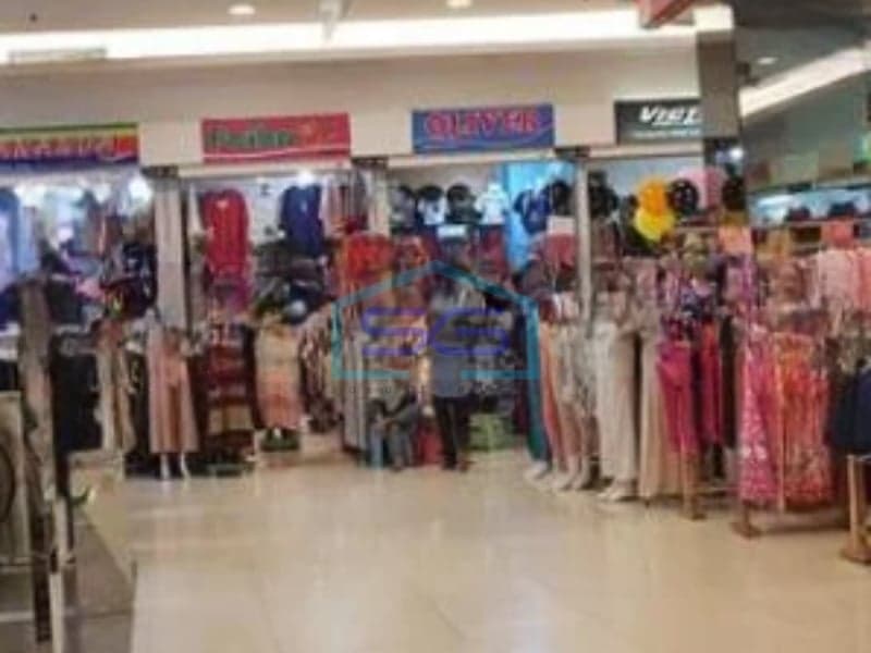 唐城购物中心UG楼层策略性店屋出售，占地5平方米