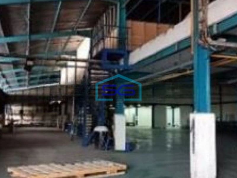Dijual Gudang di Kawasan industri Jababeka Bekasi Sudah Renovasi HGB LB 4406m2
