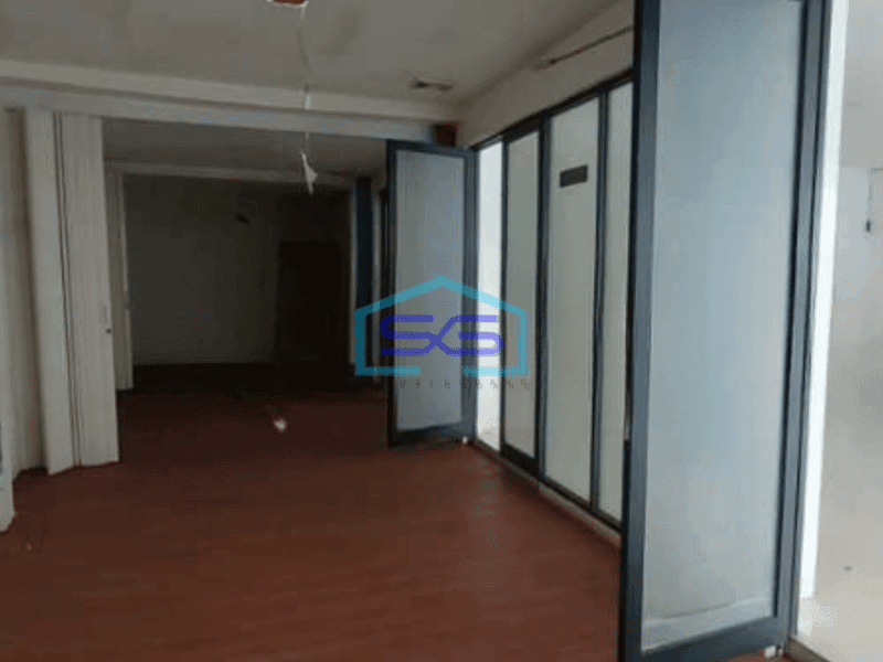 Disewakan Ruko 3 Lantai Luas Bangunan 650 m² di Cengkareng Jakarta Barat