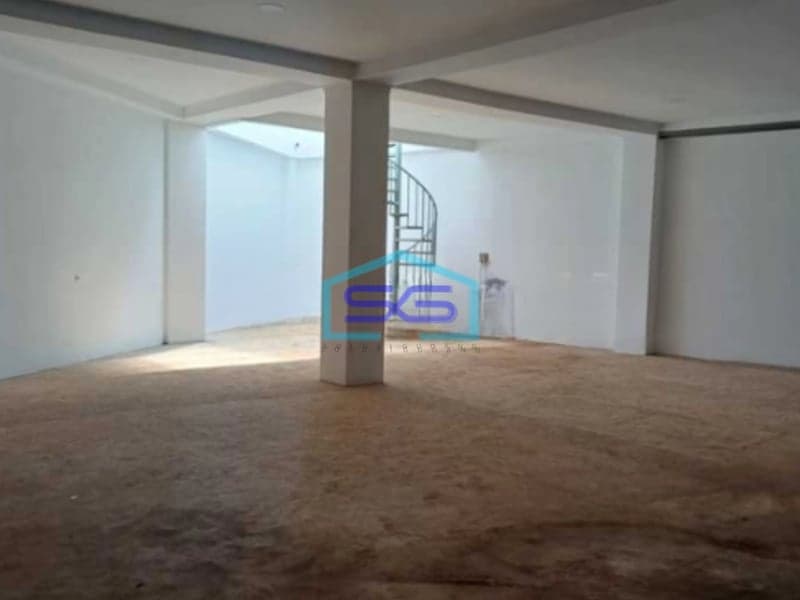 Dijual Ruang Usaha Baru Di Kota Baru Parahyangan Bandung Barat LB 600m2