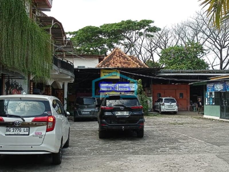 Dijual Tanah + Bangunan Ruang Usaha di Jalan Sultan Mansyur Palembang LT 1500m2