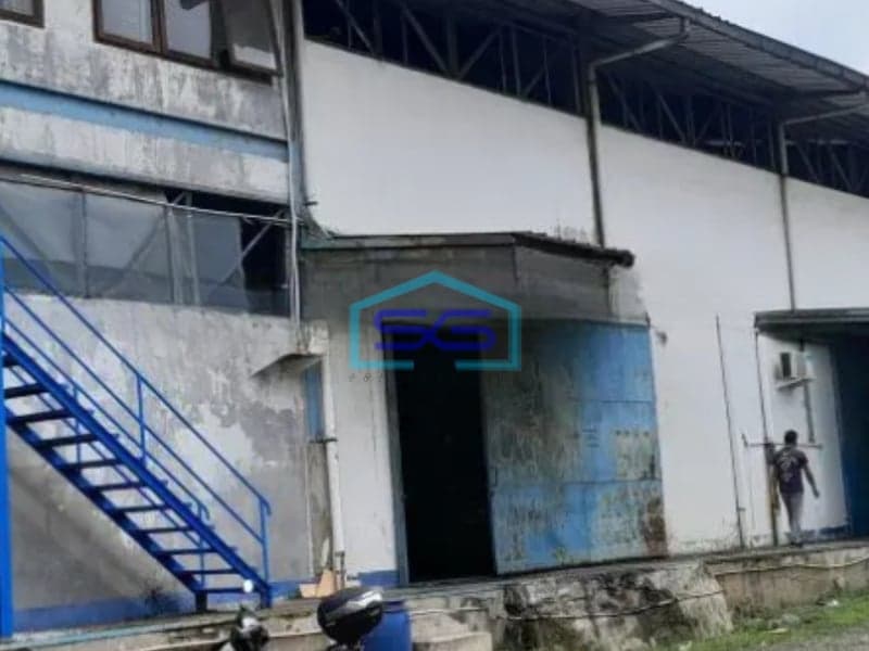 Dijual Gudang Ruang Usaha 2 Lantai Mainroad Moch Toha Bandung Luas Bangunan  2621 m²
