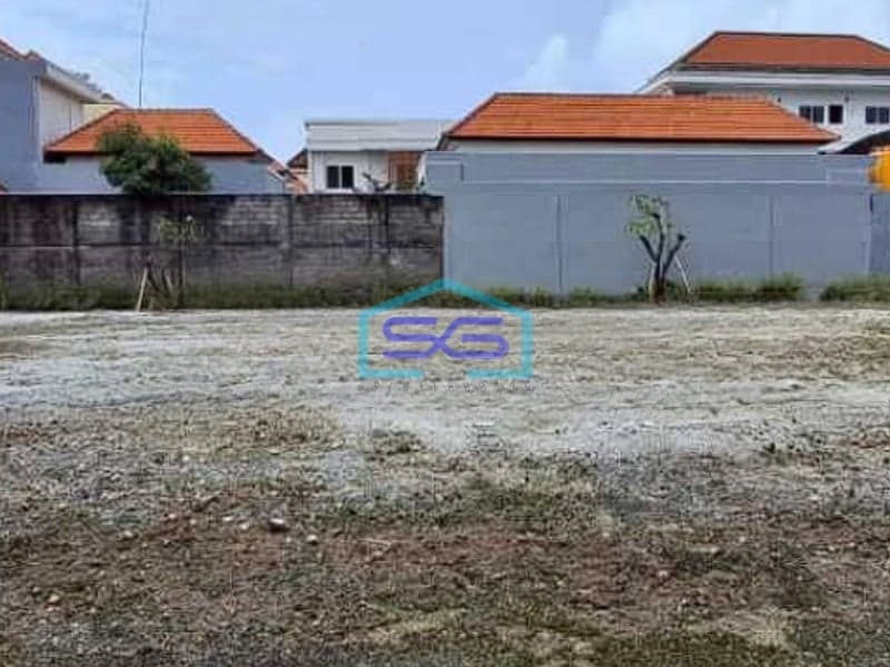 Dijual Tanah Komersi Seminyak Badung Bali Luas Tanah 1620m2