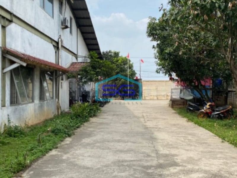 Dijual Gudang Luas Tanah 22000m2 Lokasi Strategis di Majalaya Bandung
