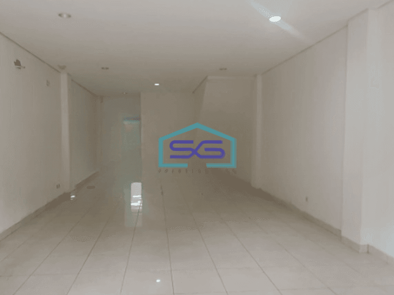 Disewakan Ruko 3 Lantai Parkir Luas Lokasi Pluit Jakarta Utara