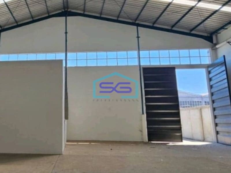 Dijual Gudang Luas Tanah 1426 m² Lokasi Bebas Banjir di Waru Sidoarjo