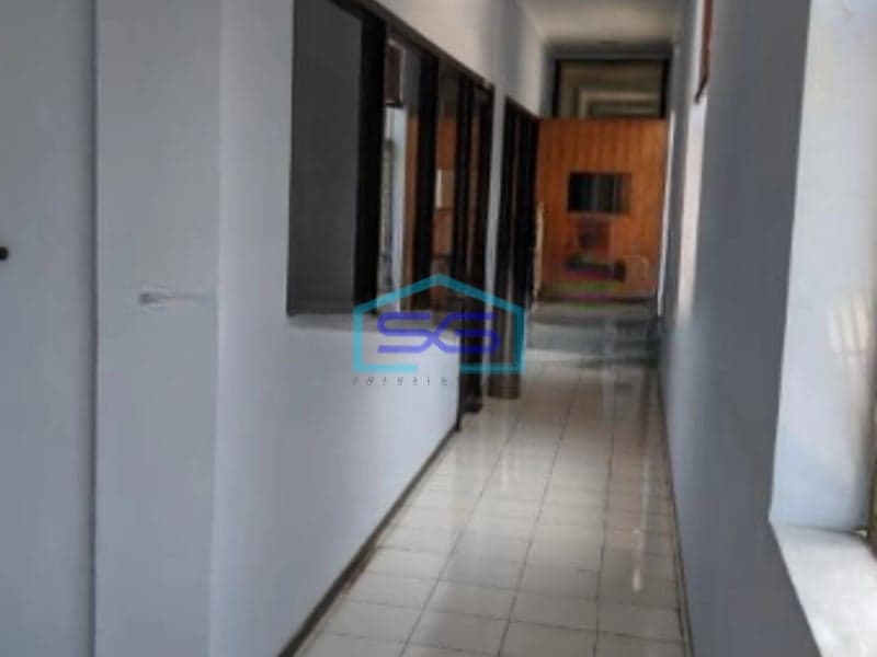 Dijual Ruang Usaha Luas Bangunan 352 m²  di Tambora Jakarta Barat