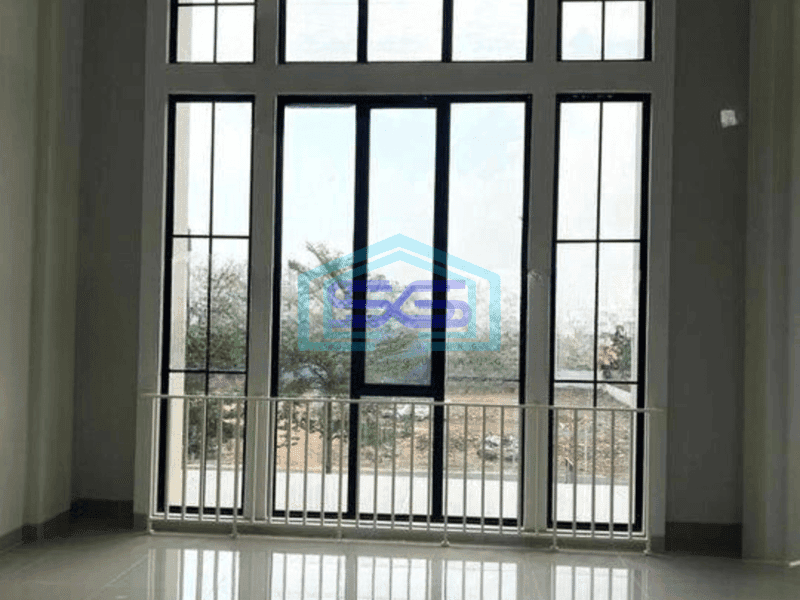 Disewakan Ruko Mewah 2Lt Nuansa Eropa di Wiyung Surabaya Barat