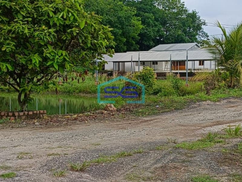 Dijual Properti Komersial Eksklusif Gedung di Jalan Pangkalan Benteng Banyuasin Sumatera Selatan LT 17000m2