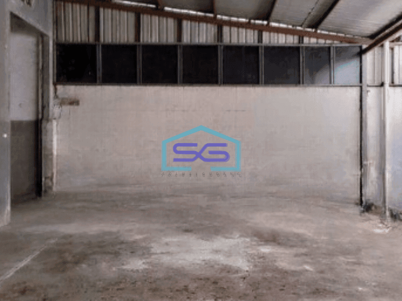 Dijual Gudang Murah Ada Kantor Luas Bangunan 456 m² di Cakung Jakarta Timur