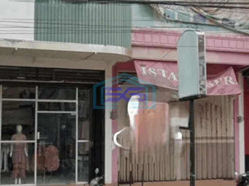 Disewakan ruko dua lantai di pusat kota kediri