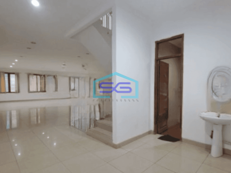 Disewakan Ruko Luas Bangunan 400 m² di Muara Karang Jakarta Utara