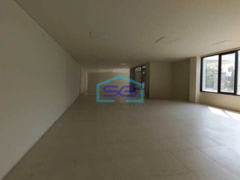 Dijual Gudang Lokasi Strategis di Bekasi Luas Bangunan 3500 m²