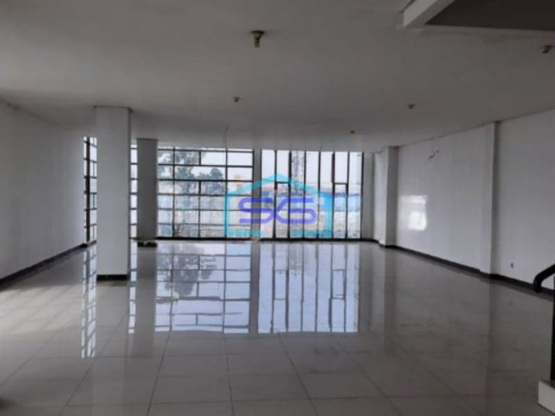 Disewakan Ruko 5 Lantai di Tangerang Kota Luas Bangunan 900m2