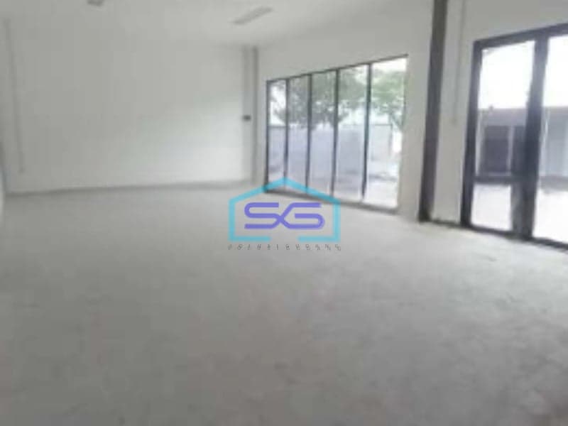 Disewakan Gudang Lokasi Bebas Banjir di Lippo Cikarang Luas Tanah  1366 m²