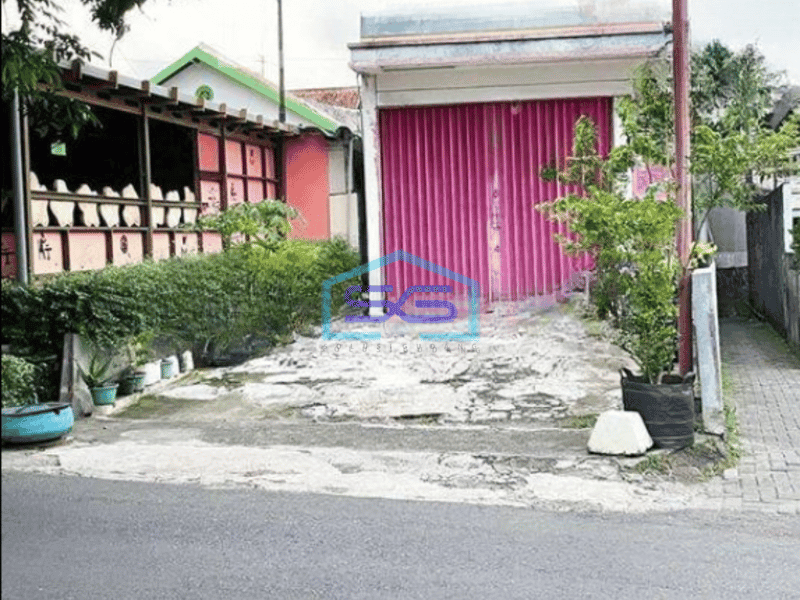 Disewakan Ruko di Untung Suropati Semarang Luas 100m2