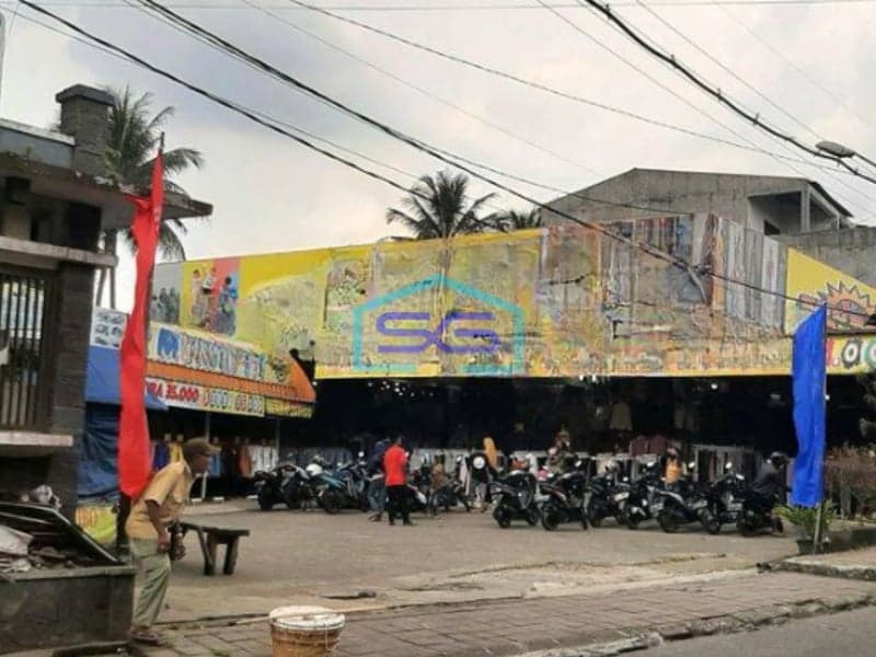 Dijual Ruang Usaha Dipinggir Jalan Raya Bogor LT 820m2