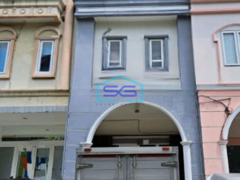 Disewakan Ruko Luas Bangunan  200 m² Lokasi di Pantai Indah Kapuk Jakarta Utara