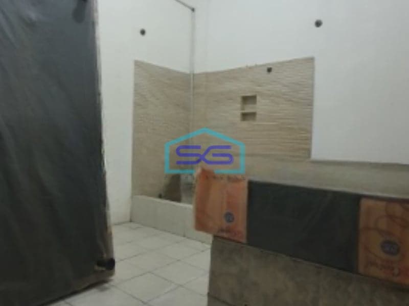 Dijual Ruko Luas Bangunan 180 m² Lokasi di Tambora Jakarta Barat