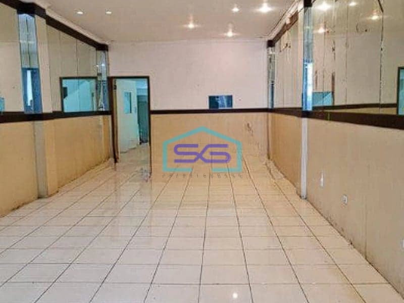 Disewakan Ruko 3 Lantai di Surabaya Sangat Cocok Untuk Kantor LB 283m2