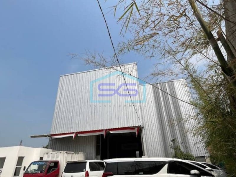 出租位于坦格朗Cipondoh的2层楼仓库，占地1000平方米，即时可用