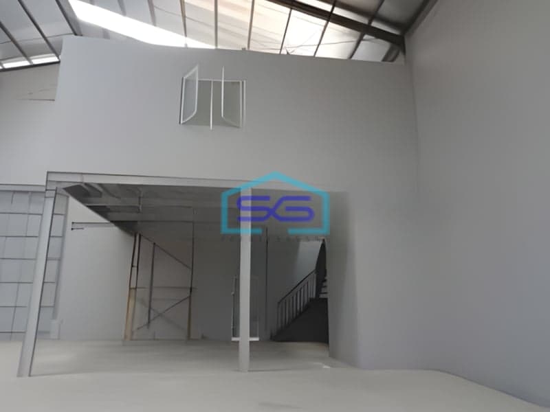 Dsewakan Gudang Ada Kantor Luas Tanah 800 m² di Cipondoh Tangerang