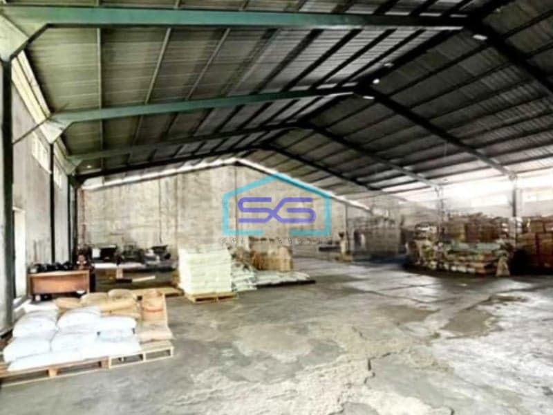 Dijual Gudang Luas Bangunan 800 m²  di Kalideres Jakarta Barat