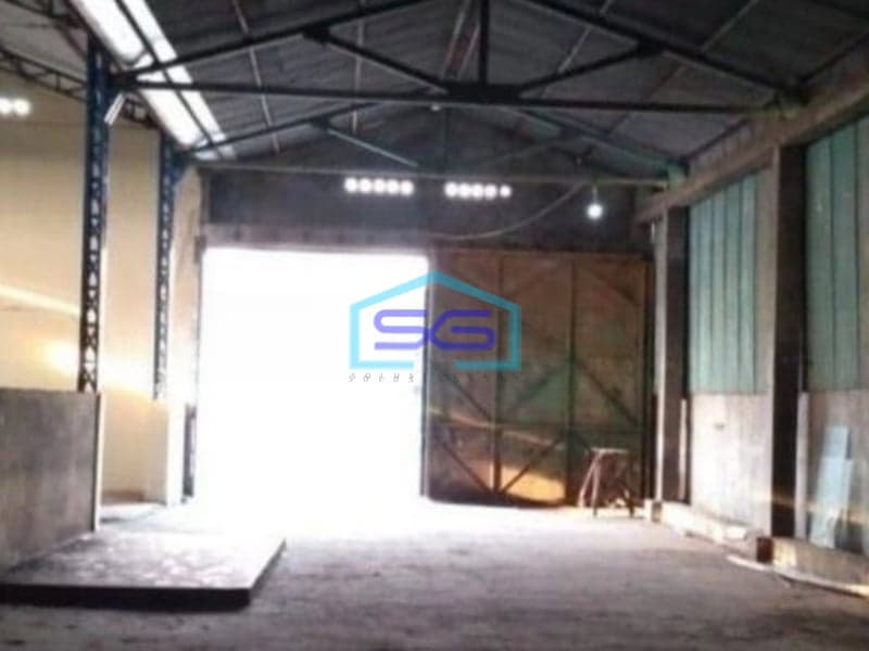 Disewakan Gudang Zona Industri Luas Tanah 1800m2 Lokasi Sawit Boyolali