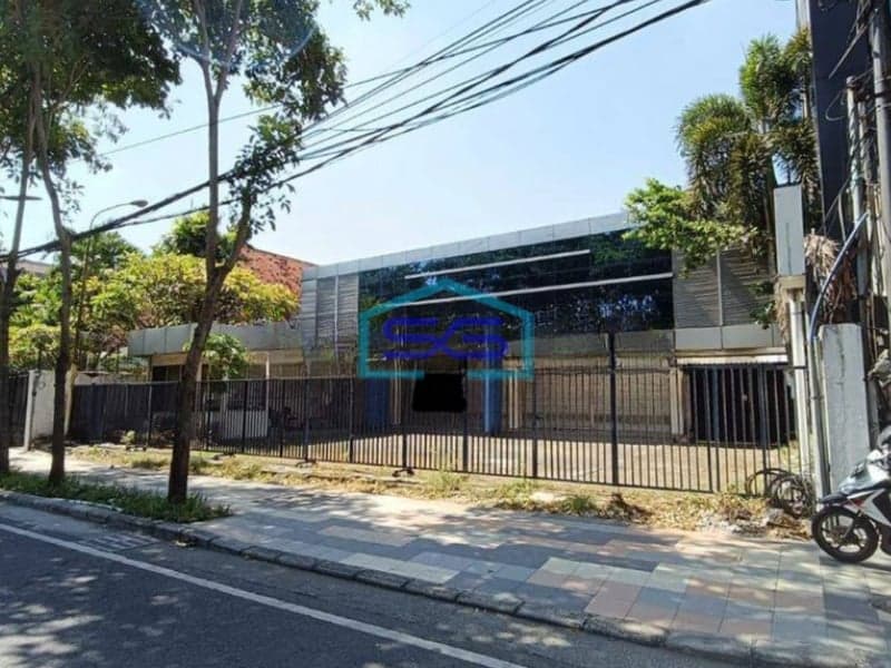 Disewakan Ruko Strategis Jl Raya Diponegoro Surabaya Pusat LB 1200m2