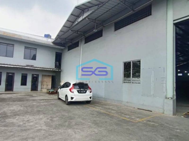 Dijual Gudang Kontruksi Baja Di Mainroad Majalaya Rancaekek Bandung LT 1800m2 Area Industri