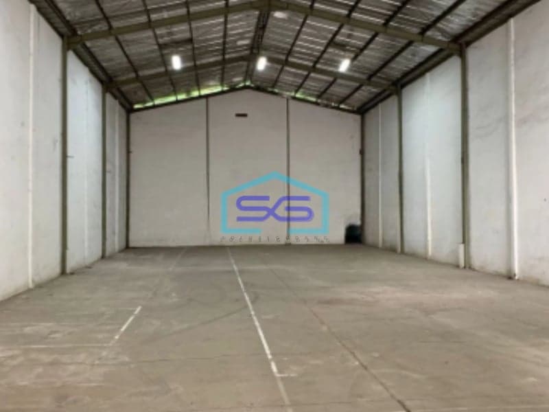 Disewakan Gudang di Pergudangan Taman Tekno Serpong BSD Tangerang Sudah Renovasi SHM LT 468m2