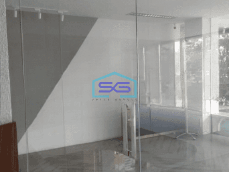 Disewakan Kantor di Pluit Jakarta Utara Luas Bangunan  450 m²